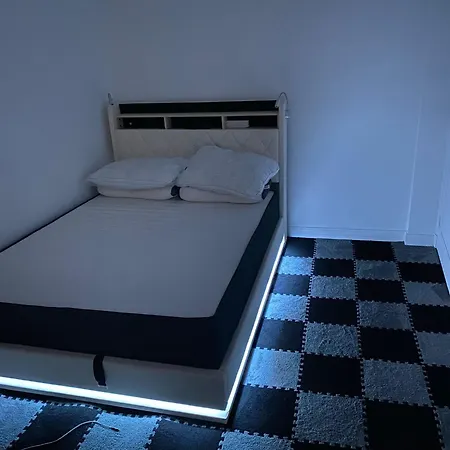 Apartamento Privee Ory à Coté De L'aeroport De Paris Orly Dans Un *